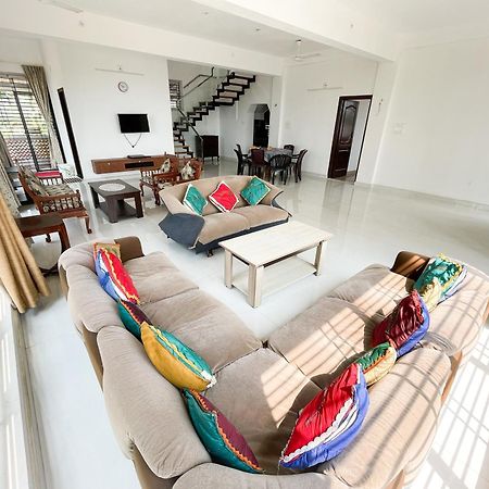 Gintara Beach Homestay By Evaddo Kalyānpur Extérieur photo