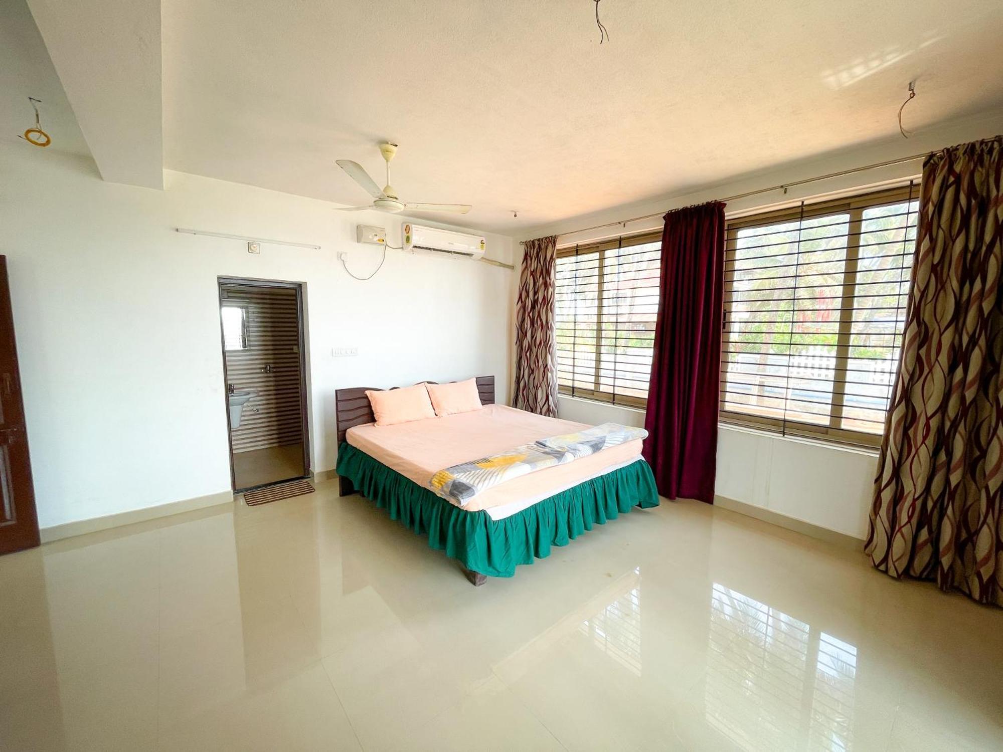 Gintara Beach Homestay By Evaddo Kalyānpur Extérieur photo