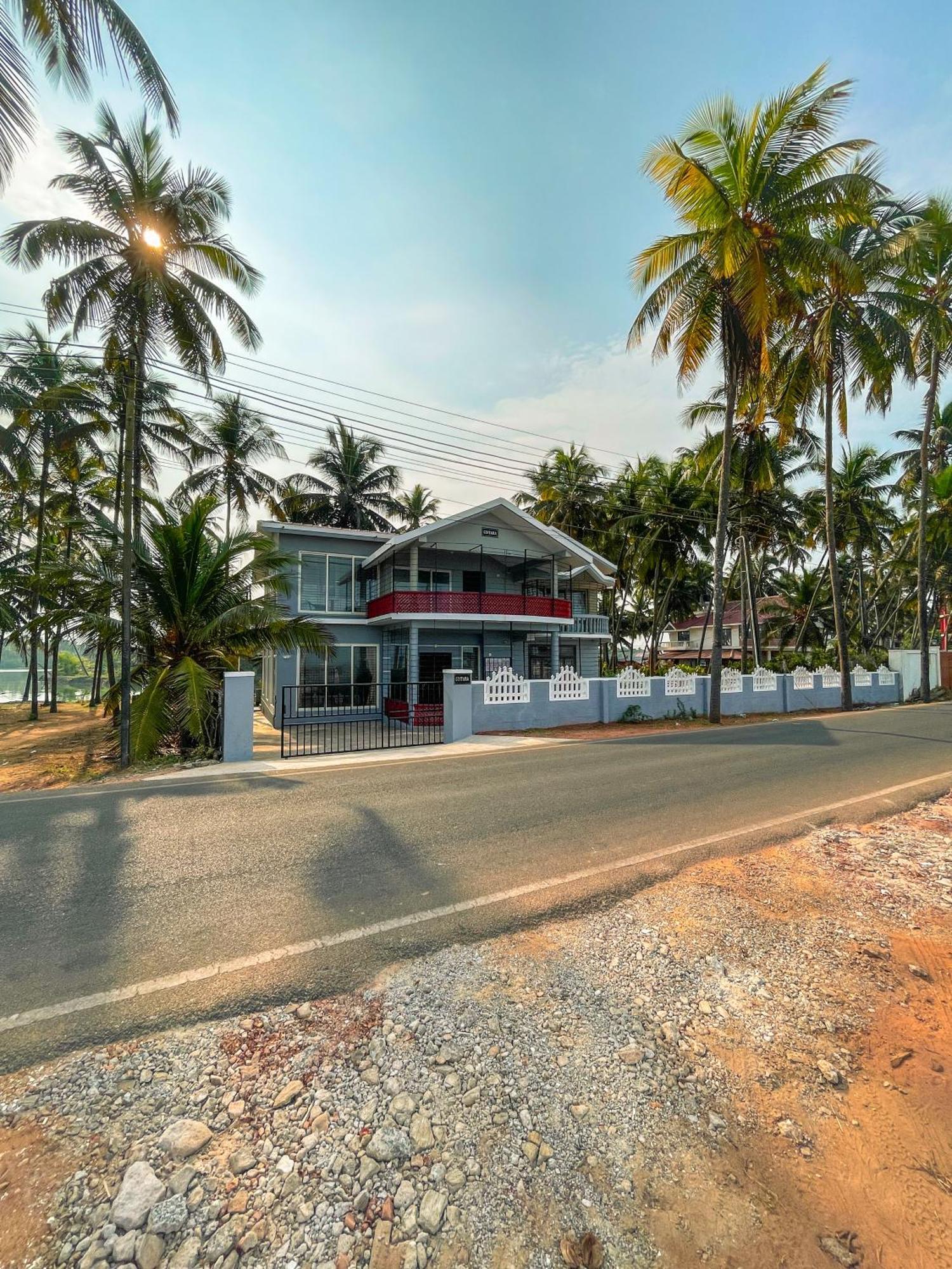 Gintara Beach Homestay By Evaddo Kalyānpur Extérieur photo